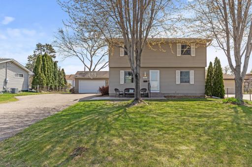 3660 70th Street E, Inver Grove Heights, MN 55076