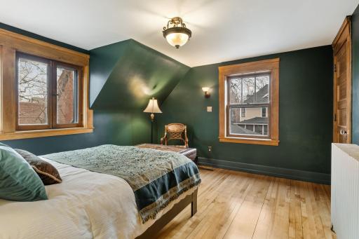 485 Summit Avenue, Saint Paul, MN 55102