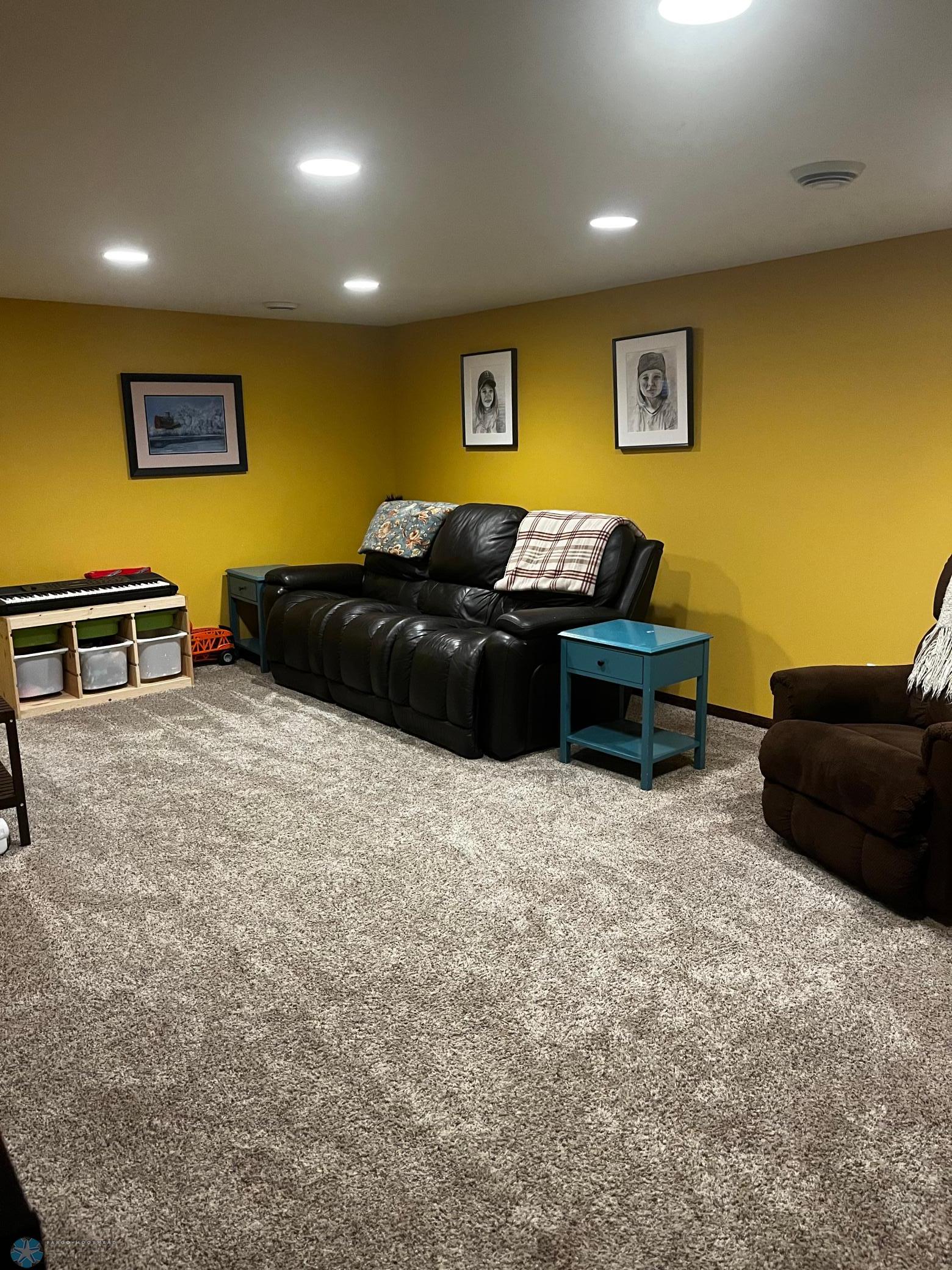 Family room .jpeg