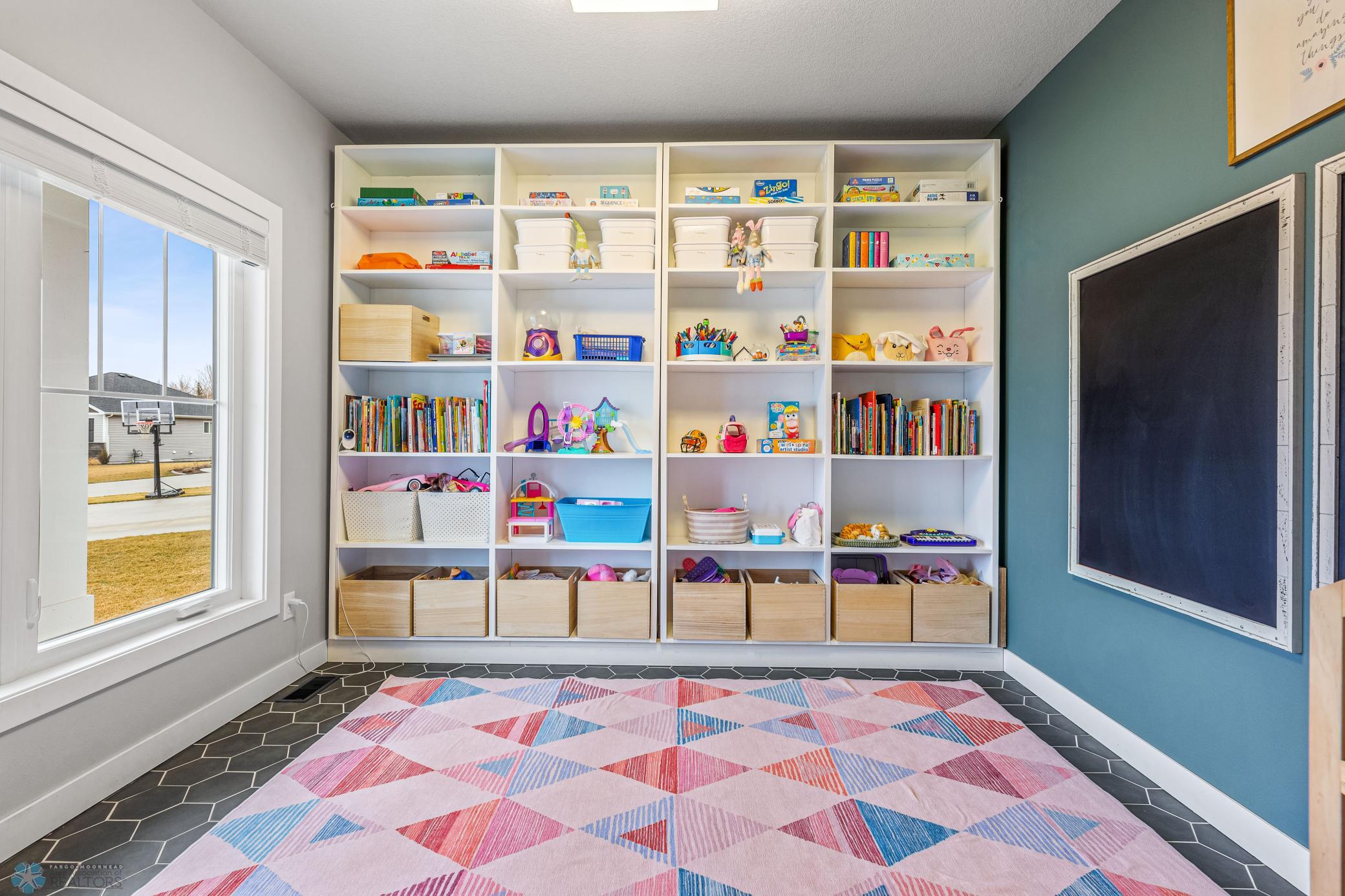 Main Floor Office/Bonus Room