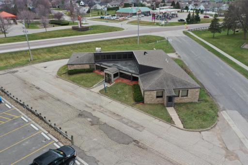 275 1st Street SW, Plainview, MN 55964