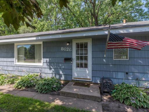 8626 14th Avenue S, Bloomington, MN 55425