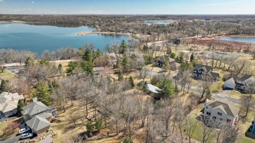 6870 Minnewashta Parkway, Excelsior, MN 55331