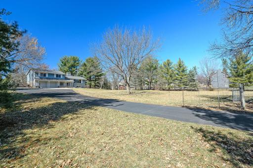 6870 Minnewashta Parkway, Excelsior, MN 55331