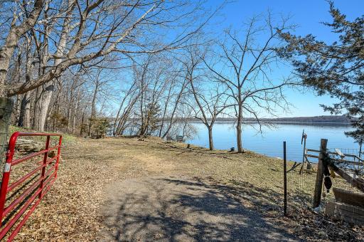 6870 Minnewashta Parkway, Excelsior, MN 55331