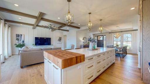 6349 Merilane Place NW, Rochester, MN 55901