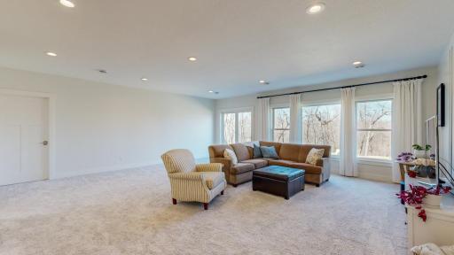 6349 Merilane Place NW, Rochester, MN 55901