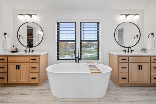 6302 Weston Lane N, Maple Grove, MN 55311