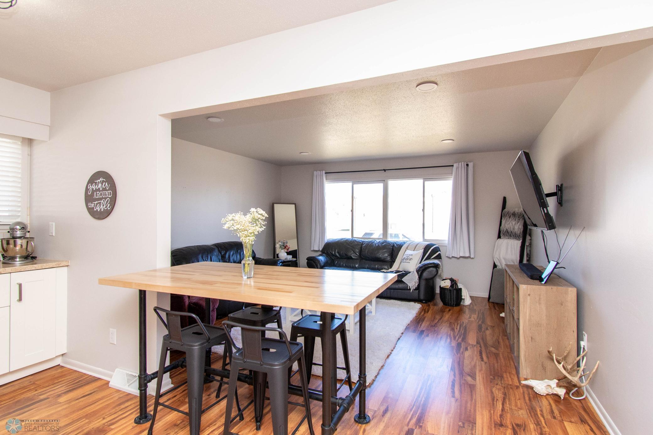 Kitchen/Living Room