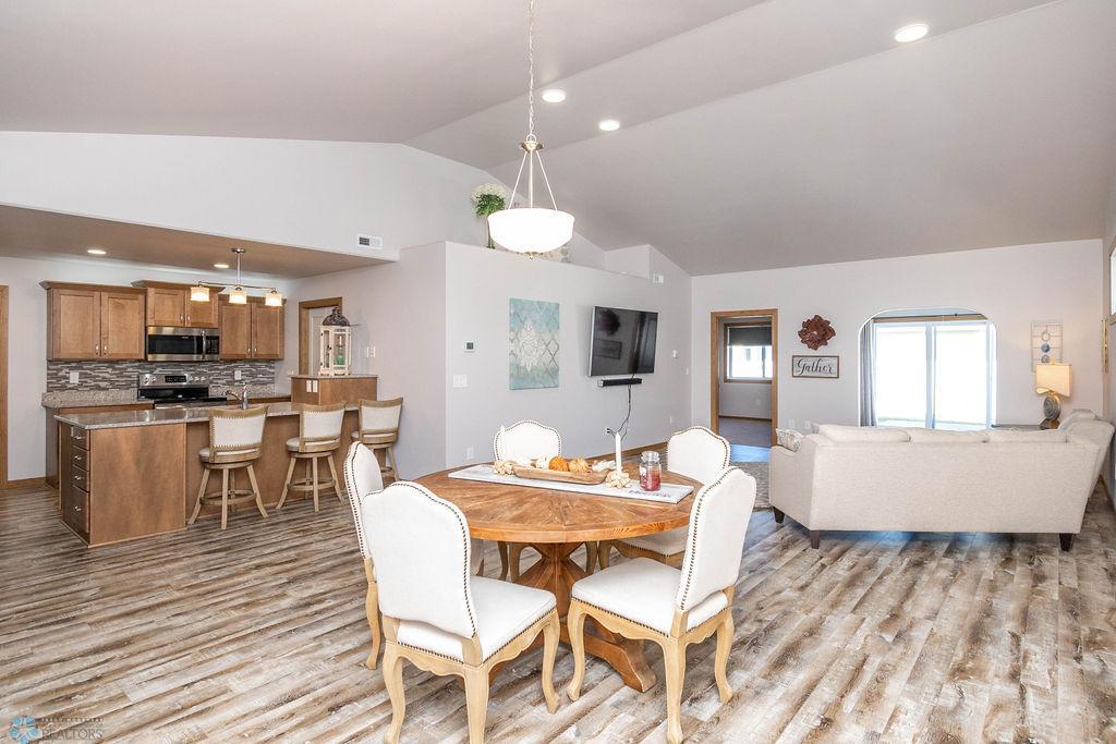 3766 7th St E, West Fargo