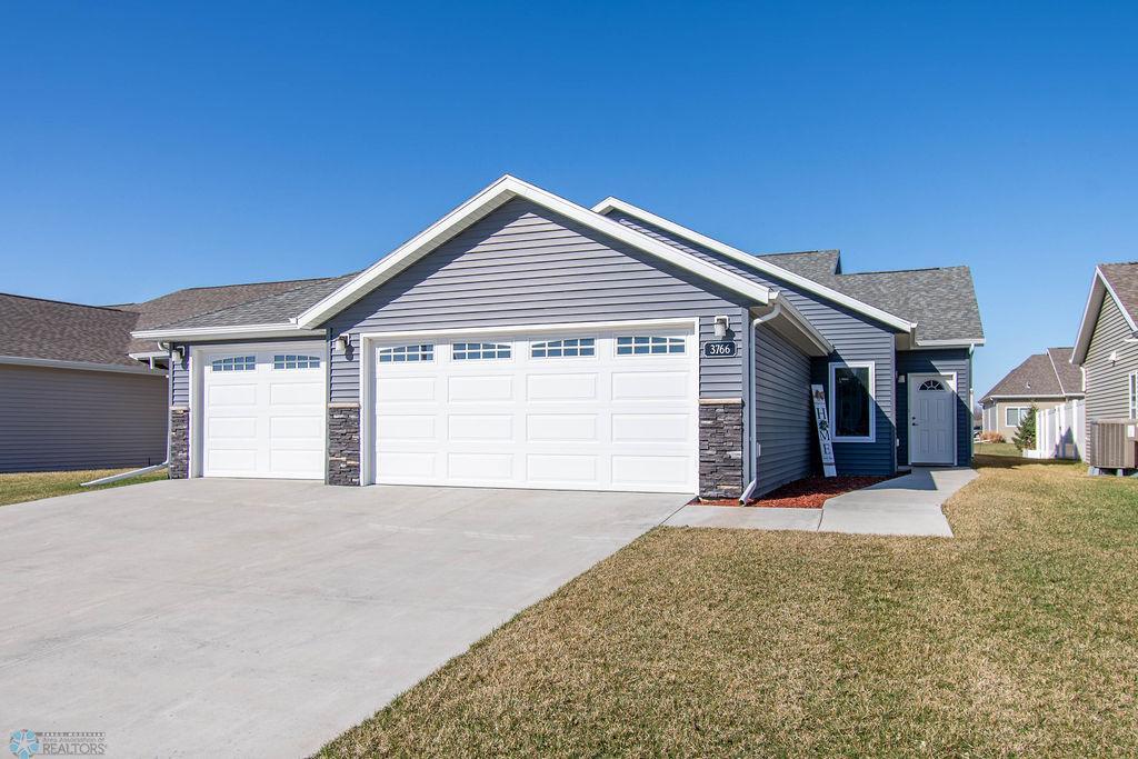 3766 7th St E, West Fargo