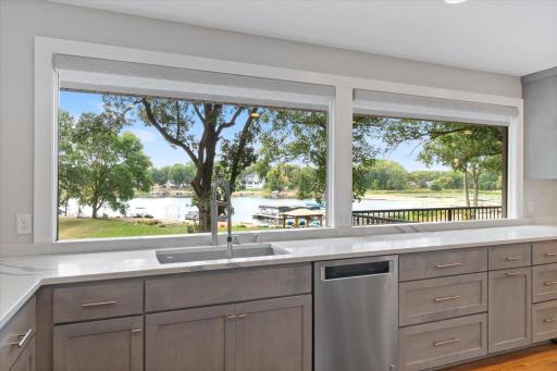 Imagine how relaxing and inspirational washing dishes will be with that lake view!