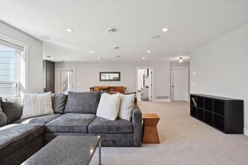 16385 62nd Place N, Maple Grove, MN 55311