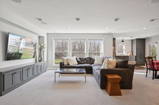 16385 62nd Place N, Maple Grove, MN 55311