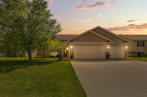 121 Timberwolf Court, Mankato, MN 56001