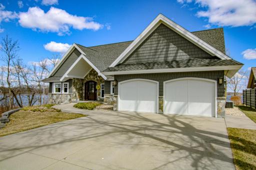 2215 Majestic Lane NW, Alexandria, MN 56308