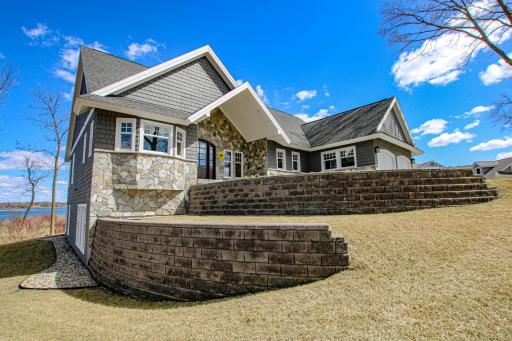 2215 Majestic Lane NW, Alexandria, MN 56308
