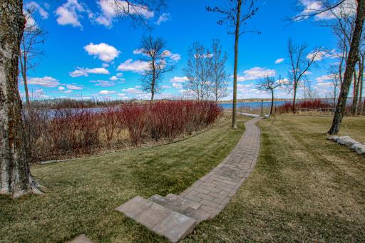 2215 Majestic Lane NW, Alexandria, MN 56308