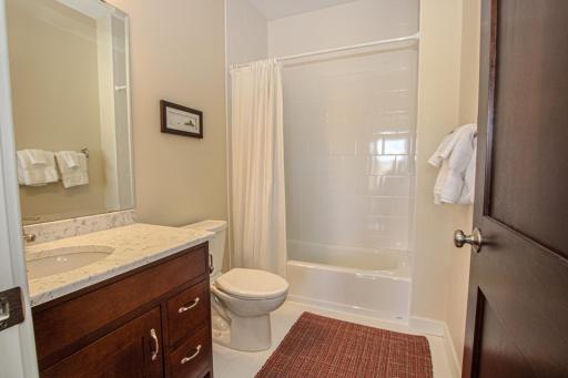 2215 Majestic Lane NW, Alexandria, MN 56308