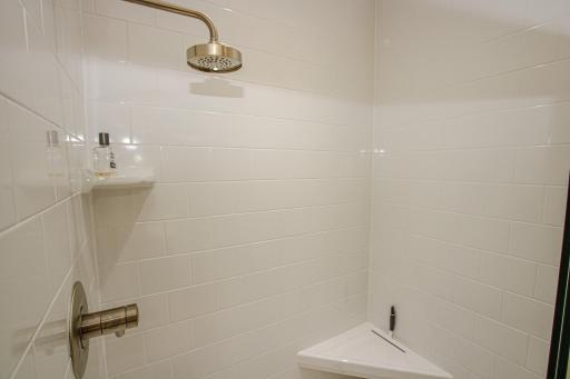 2215 Majestic Lane NW, Alexandria, MN 56308