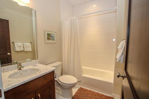 2215 Majestic Lane NW, Alexandria, MN 56308