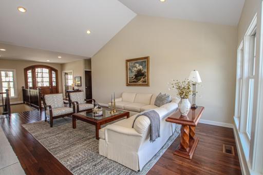 2215 Majestic Lane NW, Alexandria, MN 56308