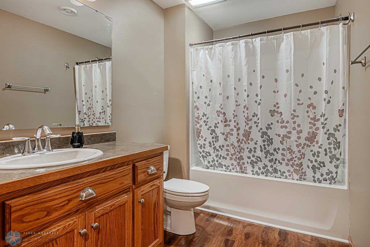Bathroom 4