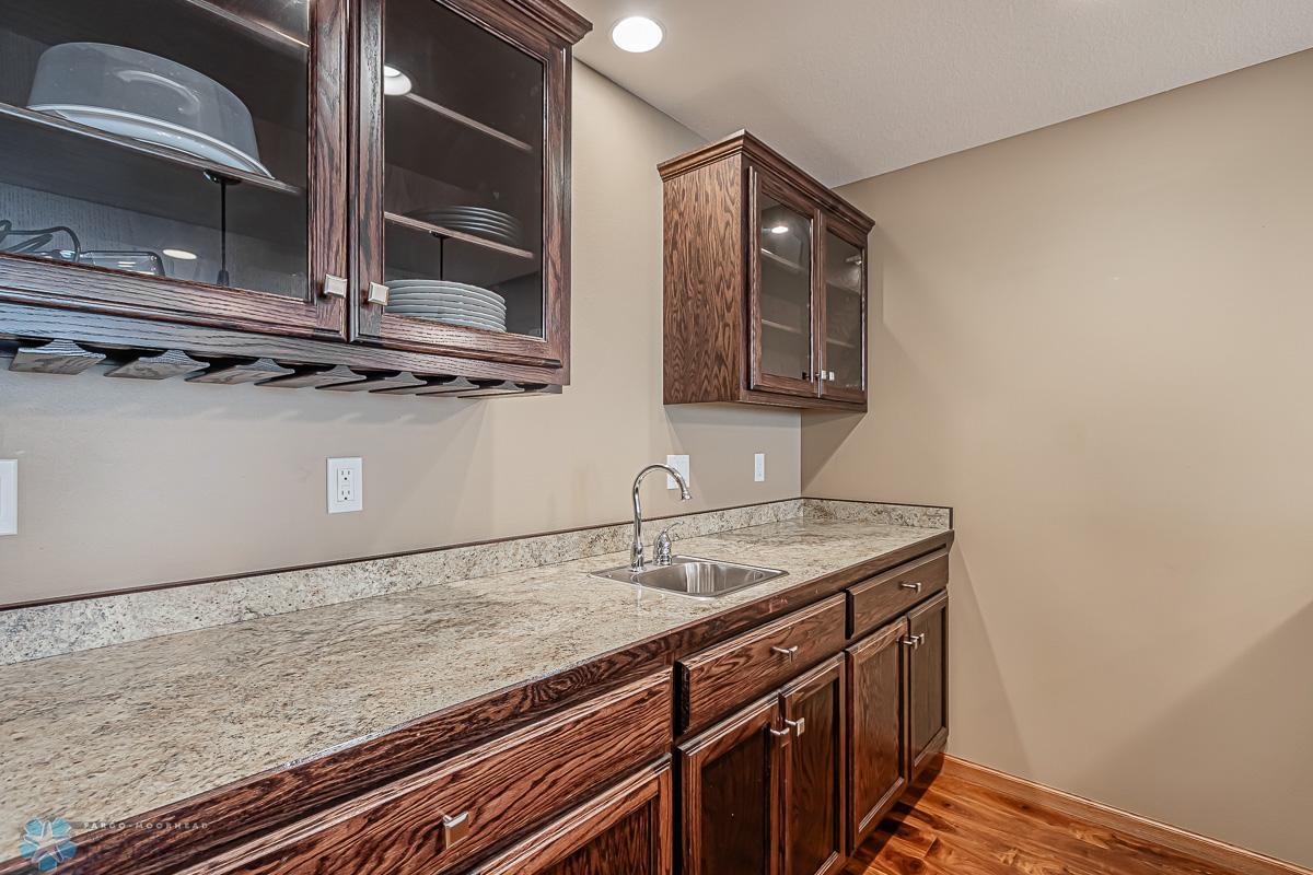 Basement wet bar