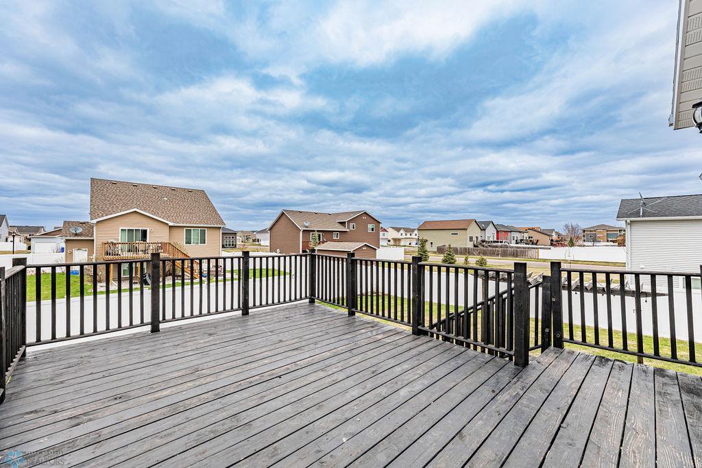 Oversized Deck