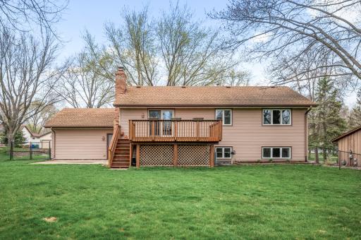 10453 101st Place N, Maple Grove, MN 55369