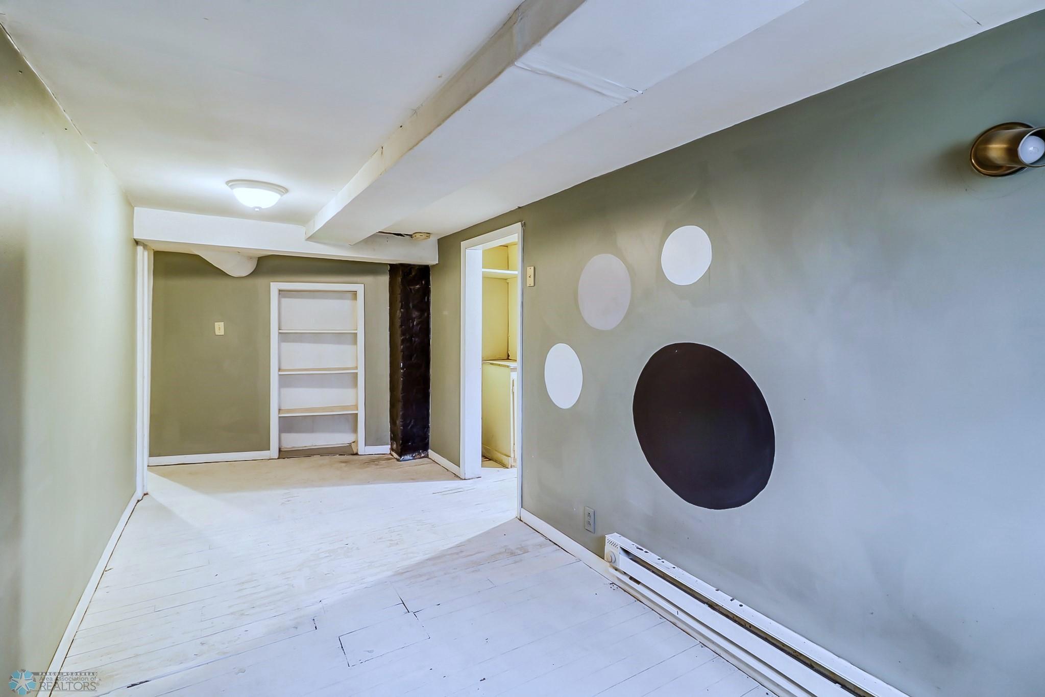 BasementRoom1_1.jpg
