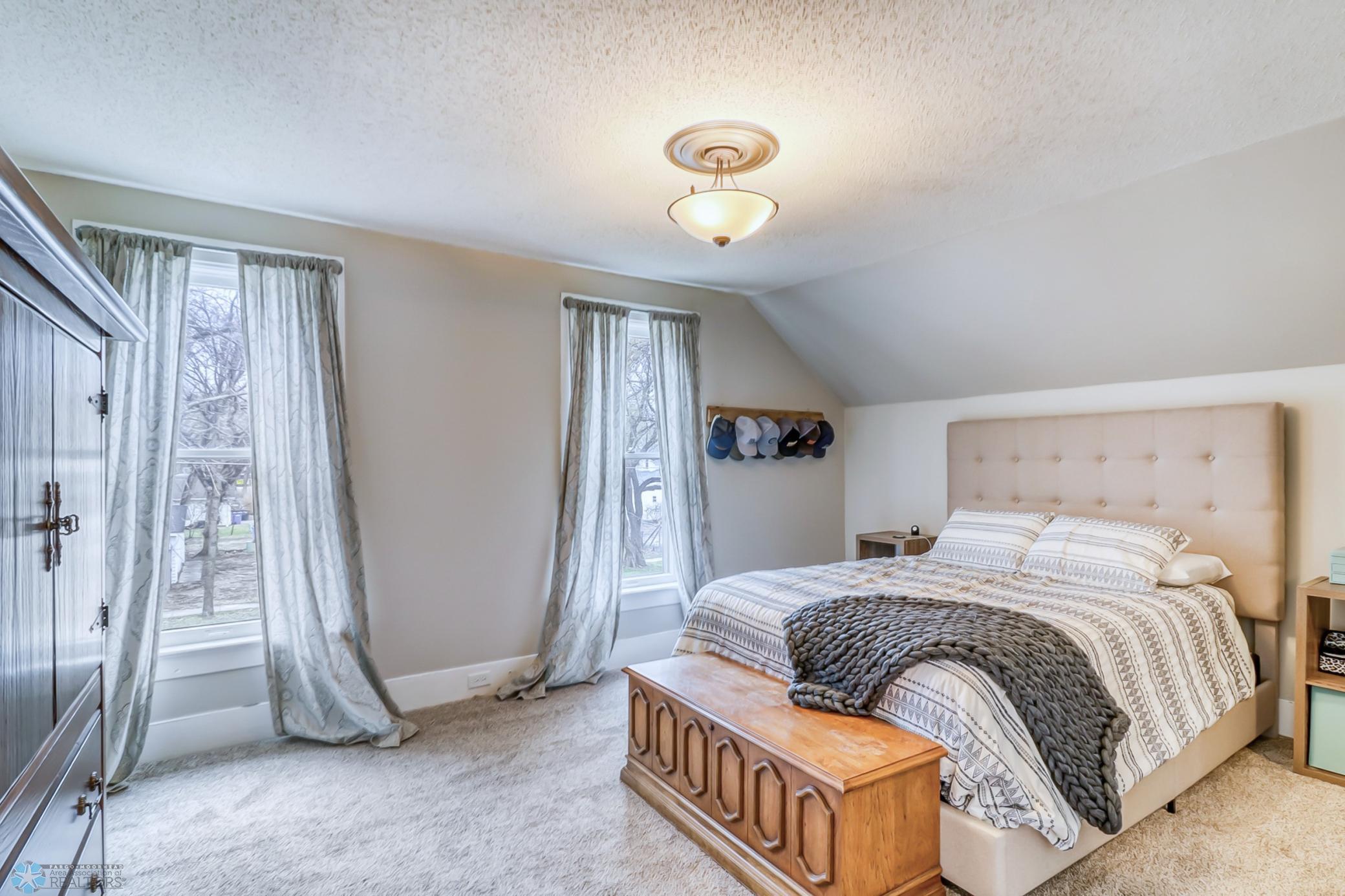 Upstairs Bedroom1_1.jpg