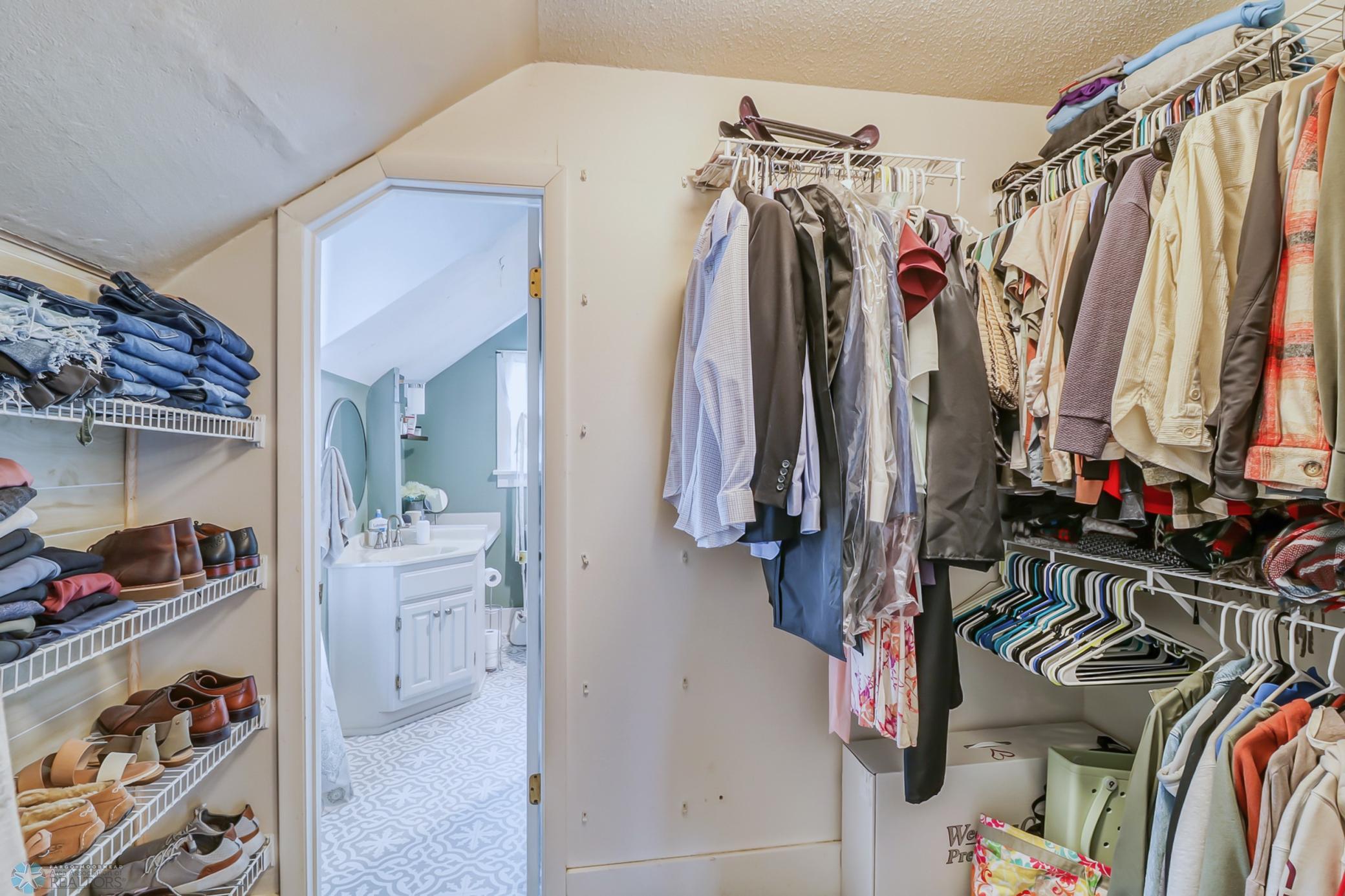 Upstairs Bedroom1_closet.jpg
