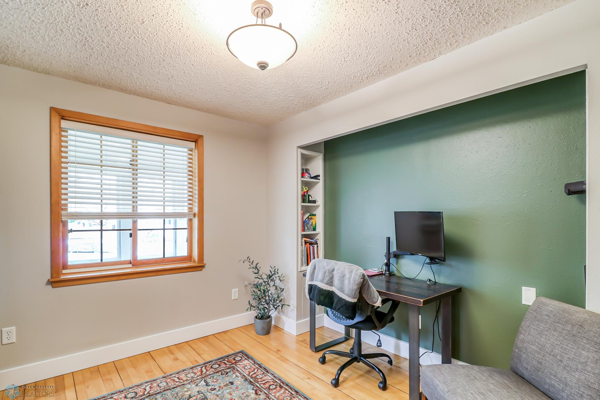 Bedroom1_0.jpg