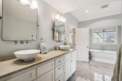 4521 Rutledge Avenue, Edina, MN 55436