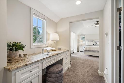 4521 Rutledge Avenue, Edina, MN 55436