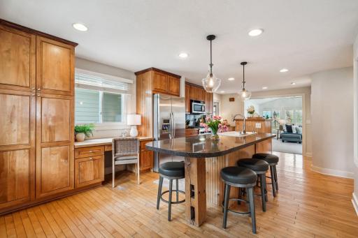 4521 Rutledge Avenue, Edina, MN 55436