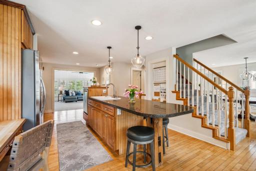 4521 Rutledge Avenue, Edina, MN 55436