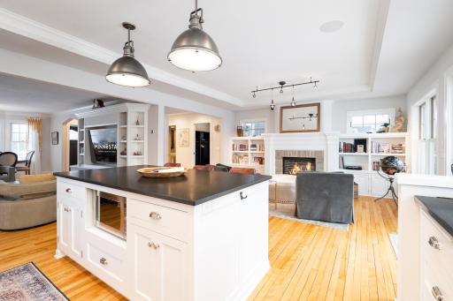112 3rd Street, Excelsior, MN 55331