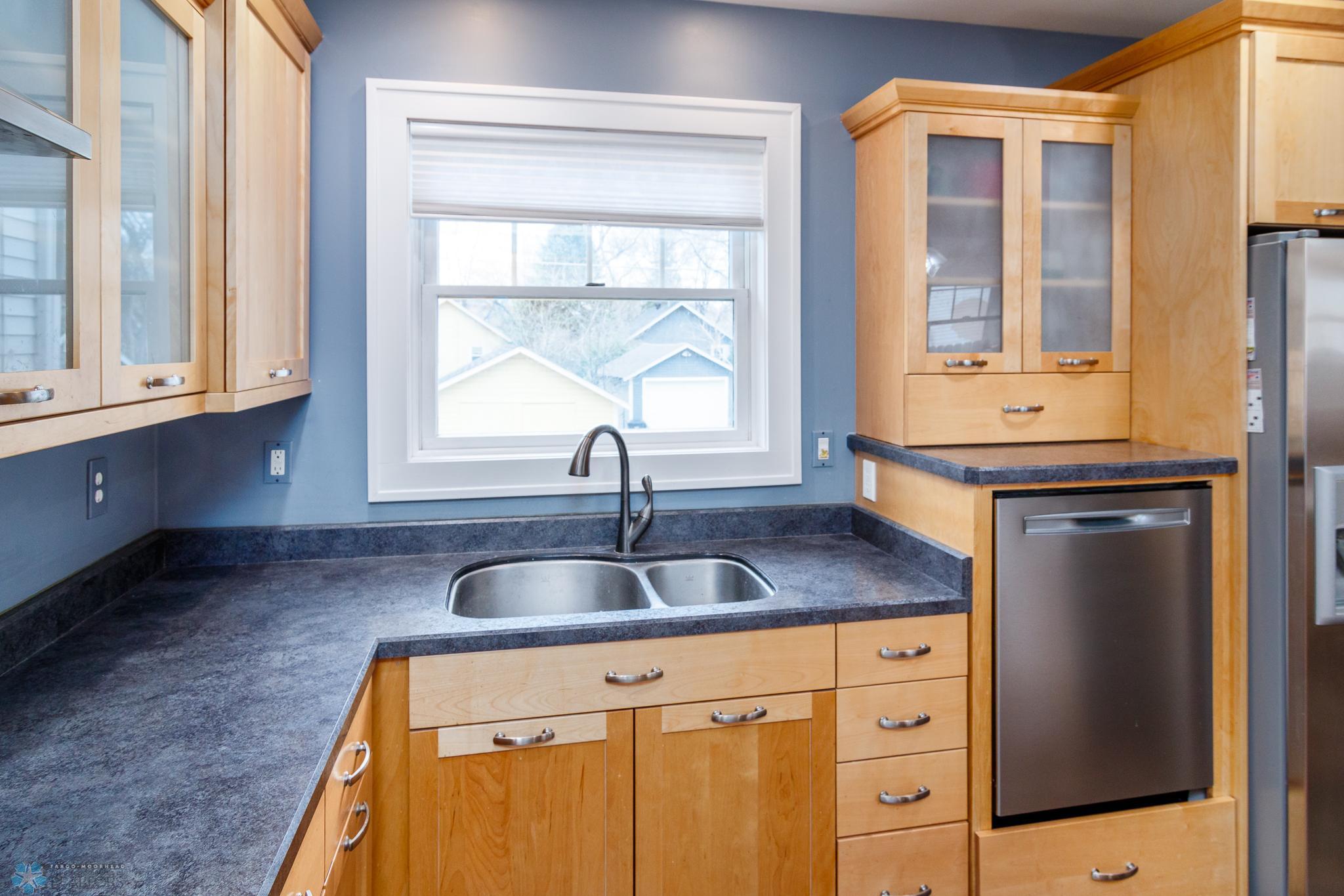 Kitchen-High Definition Laminate Countertops