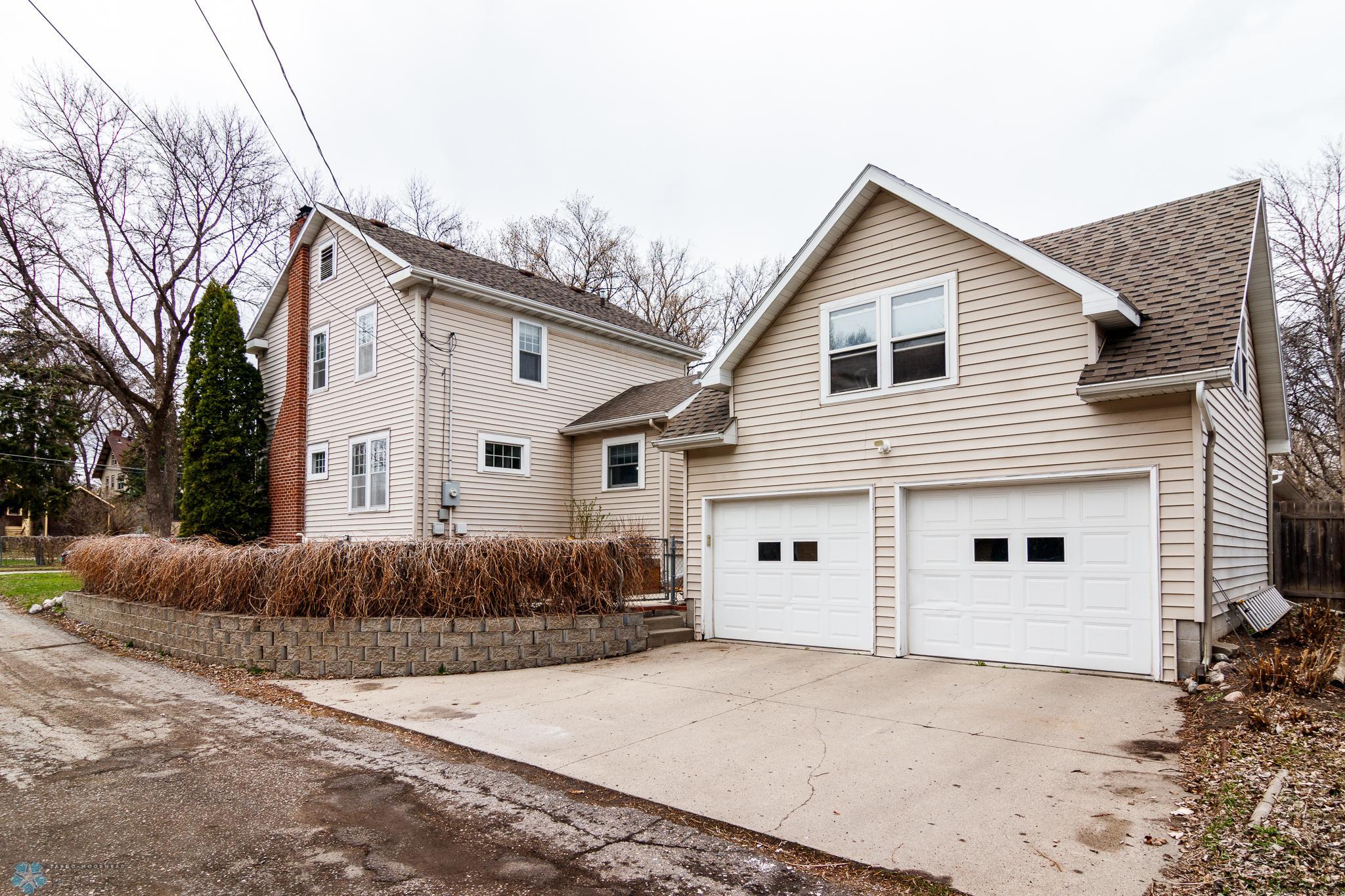 South Side-Garage