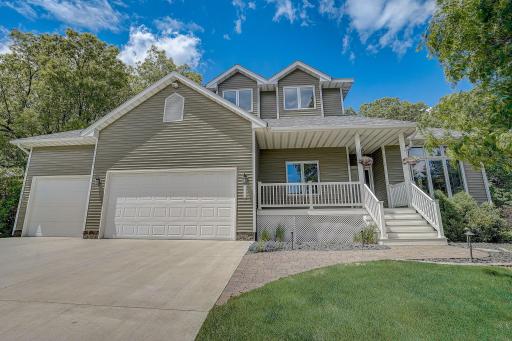 Welcome to your beautiful and well maintained new home. Conveniently located just minutes to 94, shopping and all conveniences, this home truly has it all.