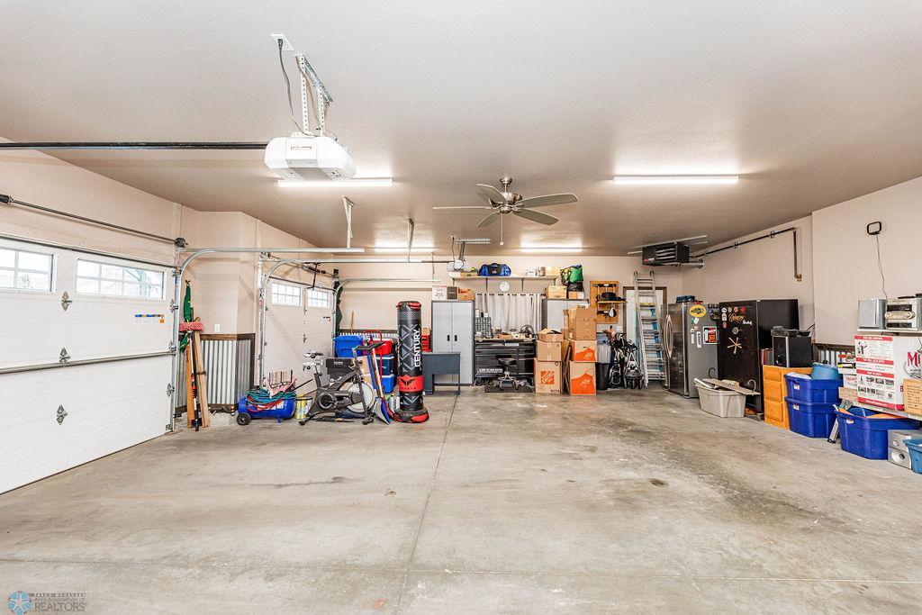This is a DREAM GARAGE