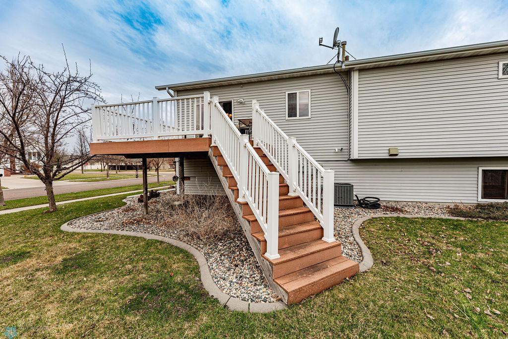 Large Maintenance Free Deck