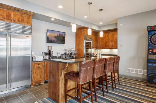 8350 Marsh Creek Road, Saint Paul, MN 55125