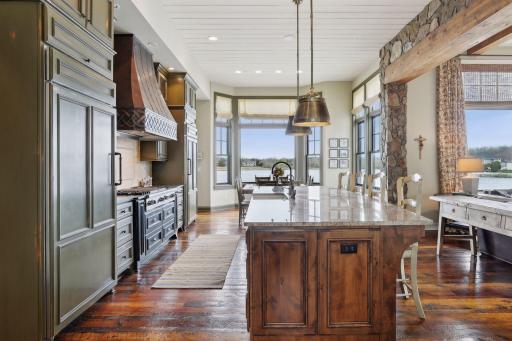 8350 Marsh Creek Road, Saint Paul, MN 55125