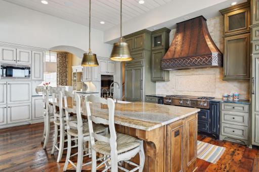 8350 Marsh Creek Road, Saint Paul, MN 55125