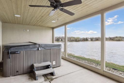 8350 Marsh Creek Road, Saint Paul, MN 55125