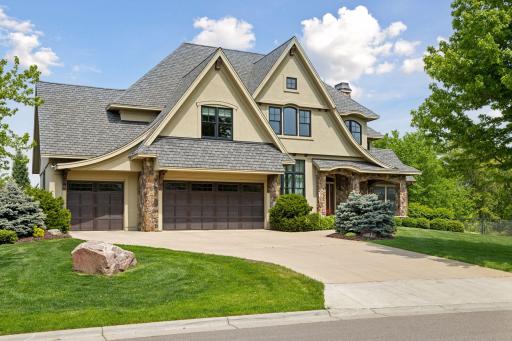 8350 Marsh Creek Road, Saint Paul, MN 55125