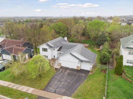 974 Sunny Ridge Drive, Carver, MN 55315